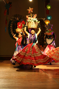 dancers-trad