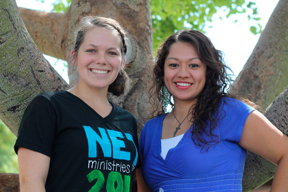 NET Missionaries Mariah Butcher and Eveling Ortega. (Ambria Hammel/CATHOLIC SUN)
