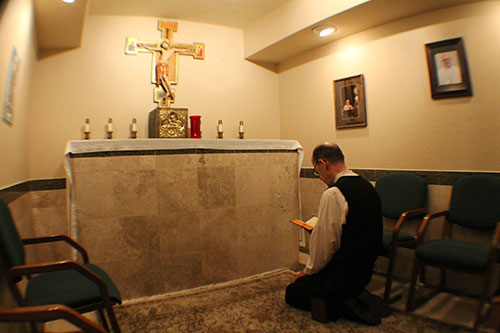 Bishop Thomas J. Olmsted prays vespers in the Ss. Simon and Jude Cathedral rectory chapel Nov. 26. (J.D. Long-García/CATHOLIC SUN)