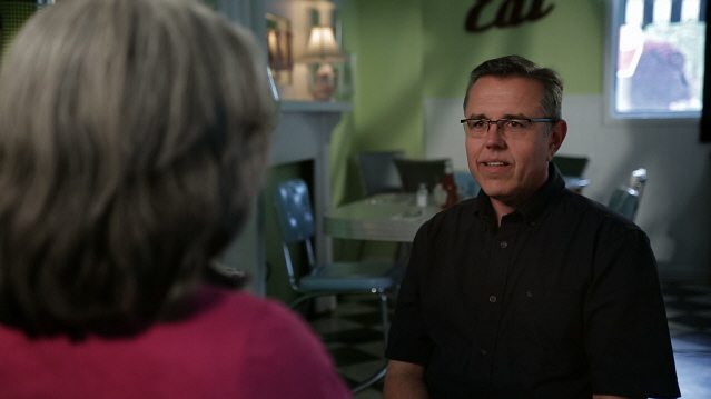 Tom Peterson, a one time parishioner at St. Anne in Gilbert, interviews Catholics who have come into the fullness of the Church in a new TV series. (Courtesy photo)