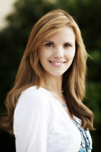Leah Darrow, a former model, will give the keynote address at the Feb. 21 Women's Conference.