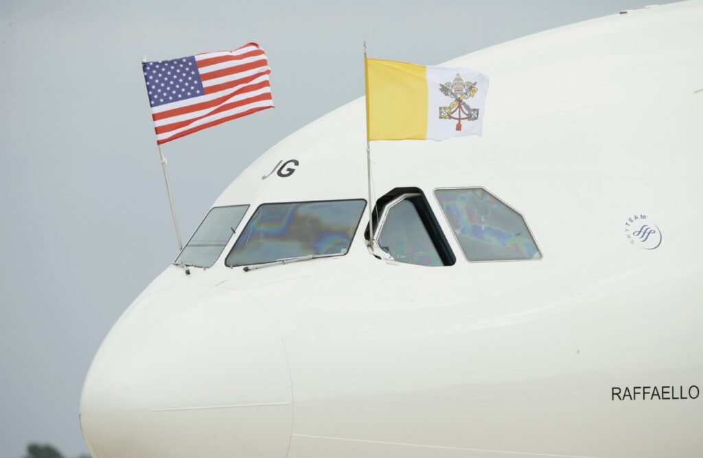 The plane carrying Pope Francis arrives at Joint Base Andrews outside Washington Sept. 22. (CNS photo/Kevin Lamarque, Reuters)